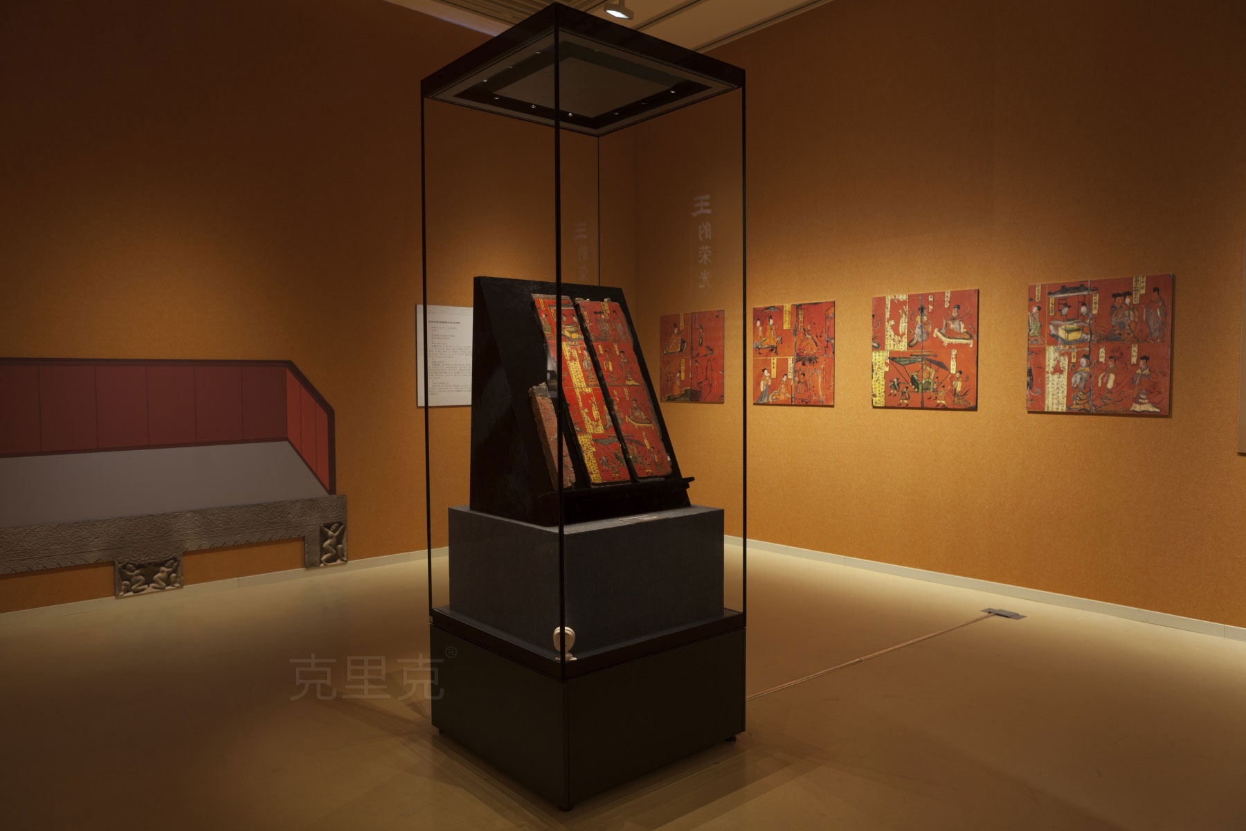 2019年南京博物院玻璃展柜独立柜