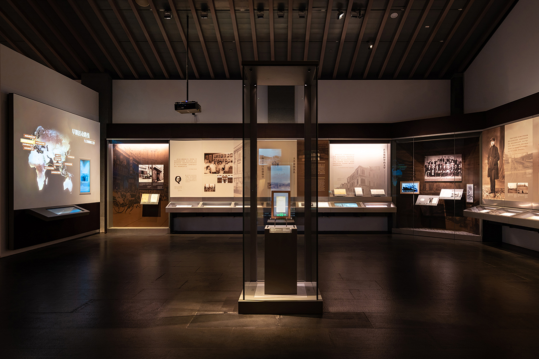 博物馆展览的创新方向_克里克展柜