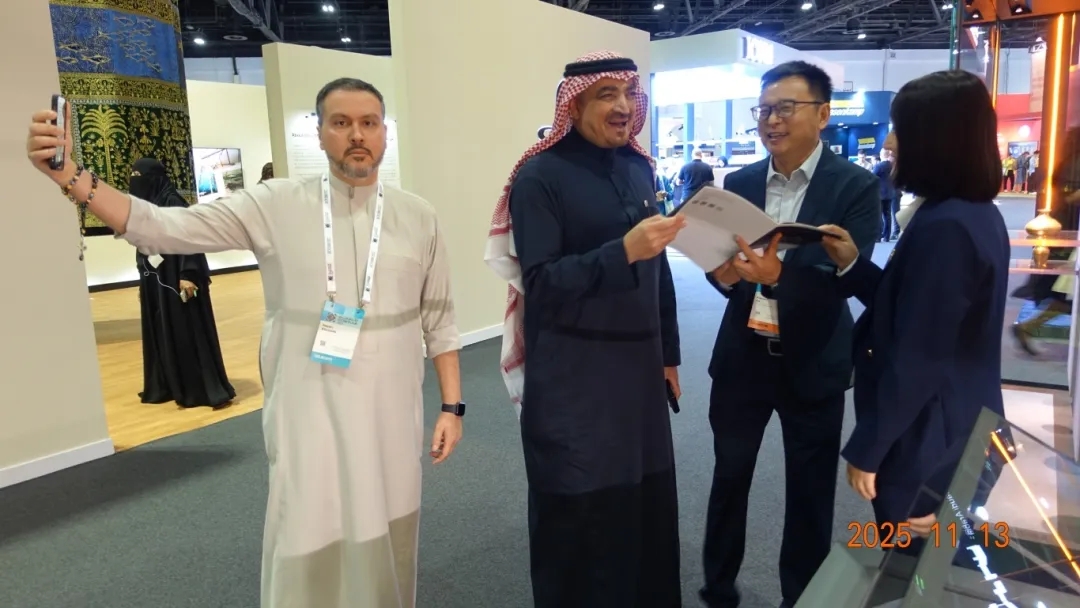 克里克:亮相迪拜,相约世界 克里克:亮相迪拜,相约世界