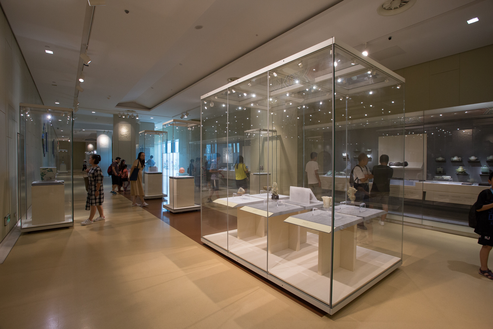 南京博物院_克里克展柜